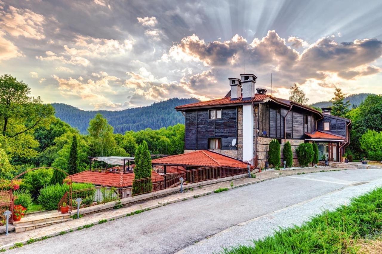 Hotel Smilen Smolyan Extérieur photo