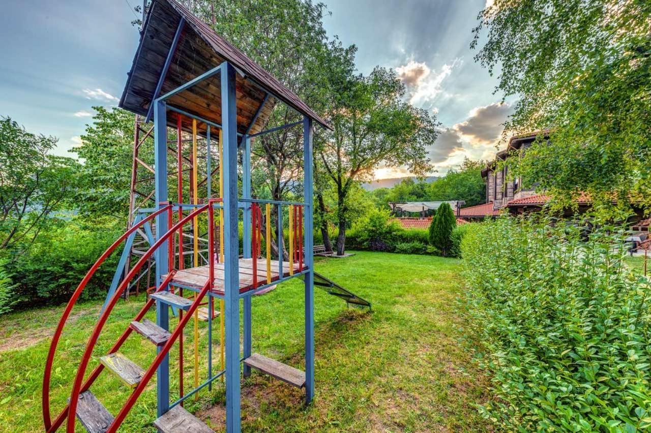 Hotel Smilen Smolyan Extérieur photo